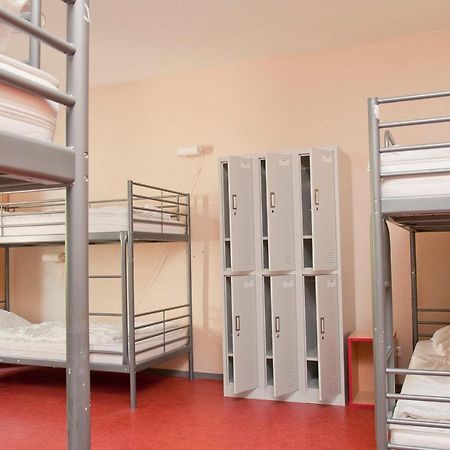 Happy Hotel Берлін Екстер'єр фото
