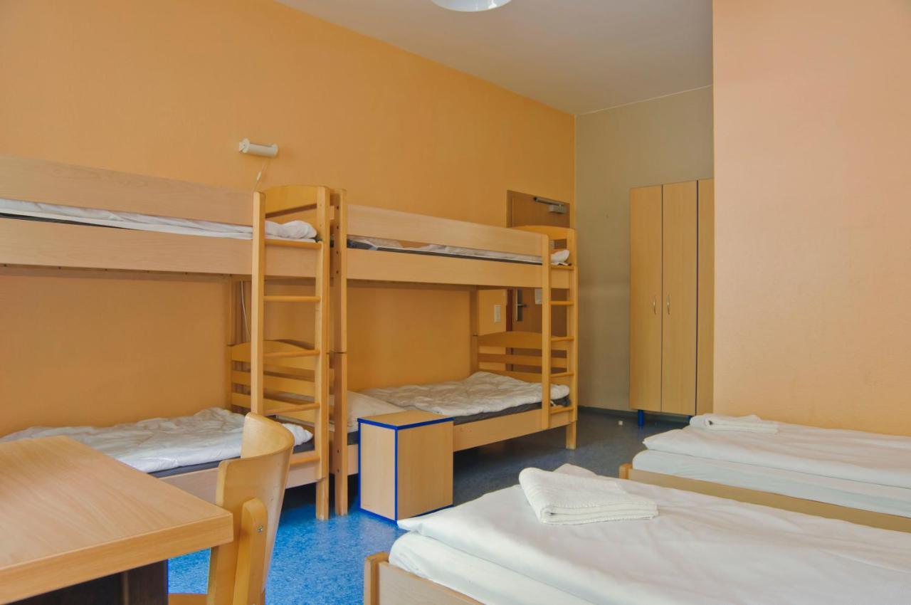 Happy Hotel Берлін Екстер'єр фото