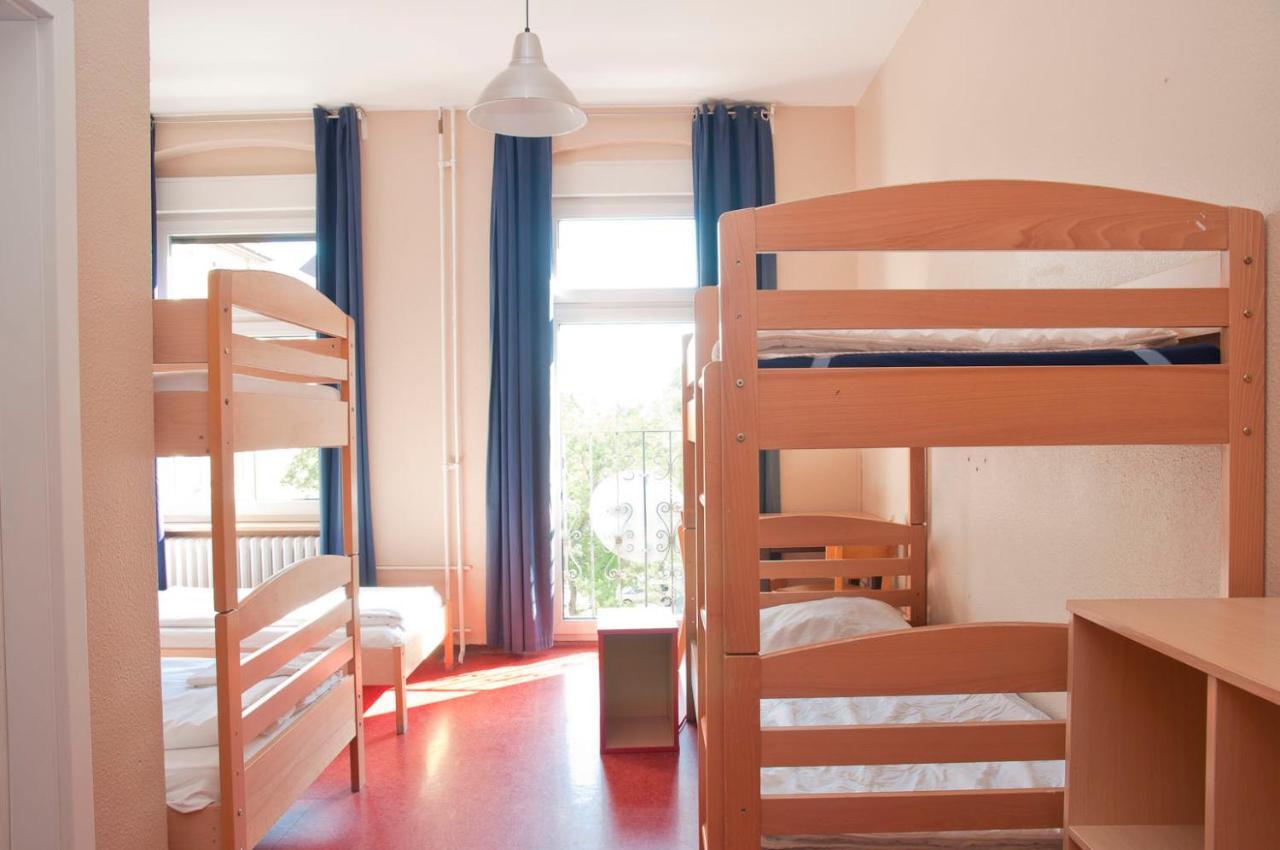 Happy Hotel Берлін Екстер'єр фото