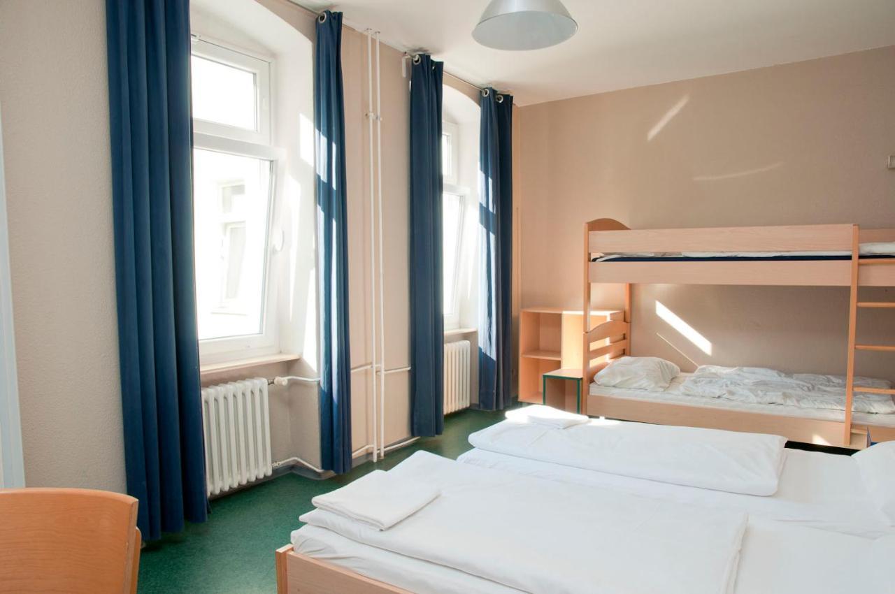 Happy Hotel Берлін Екстер'єр фото