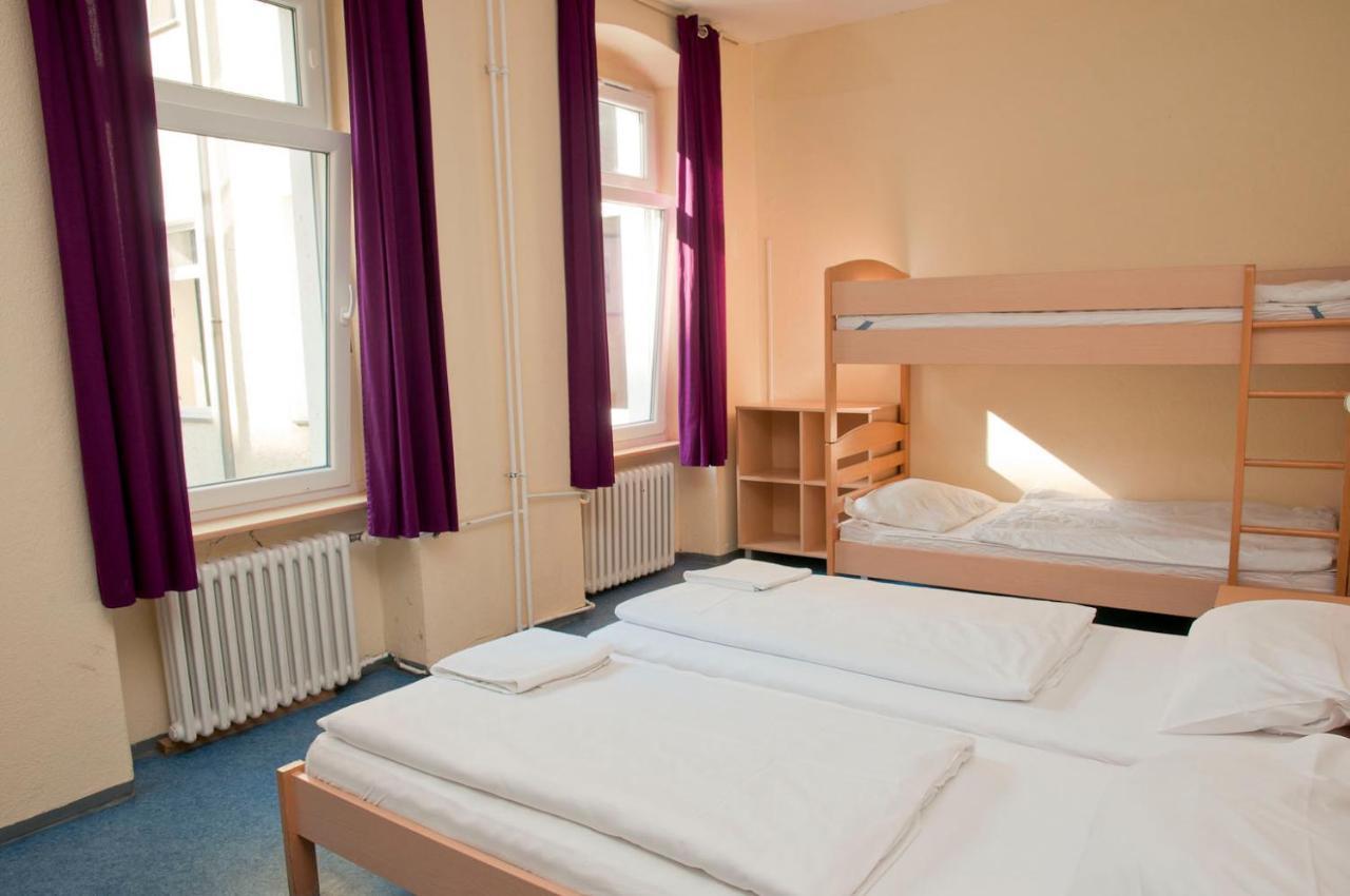 Happy Hotel Берлін Екстер'єр фото