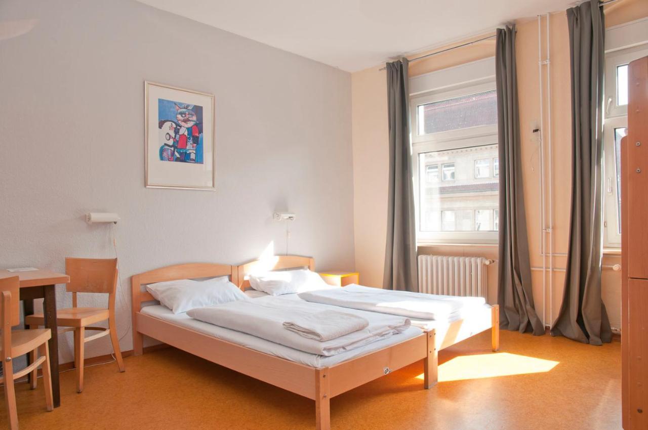 Happy Hotel Берлін Екстер'єр фото