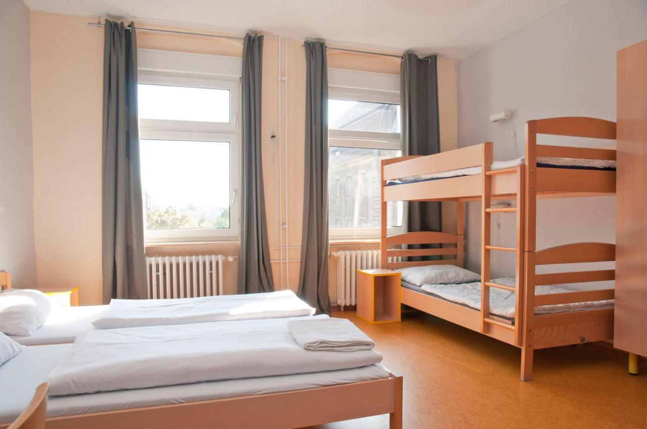Happy Hotel Берлін Екстер'єр фото