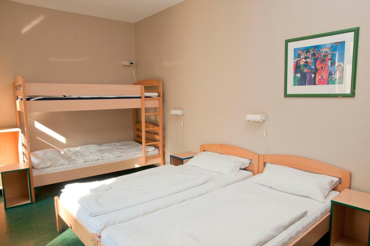 Happy Hotel Берлін Екстер'єр фото