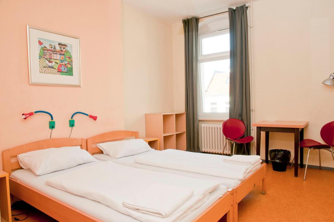 Happy Hotel Берлін Екстер'єр фото