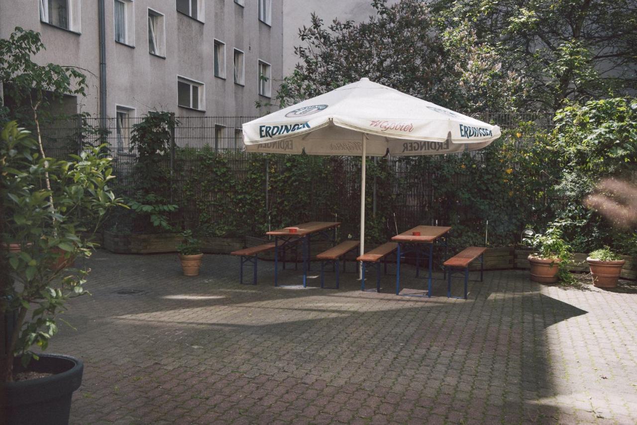 Happy Hotel Берлін Екстер'єр фото