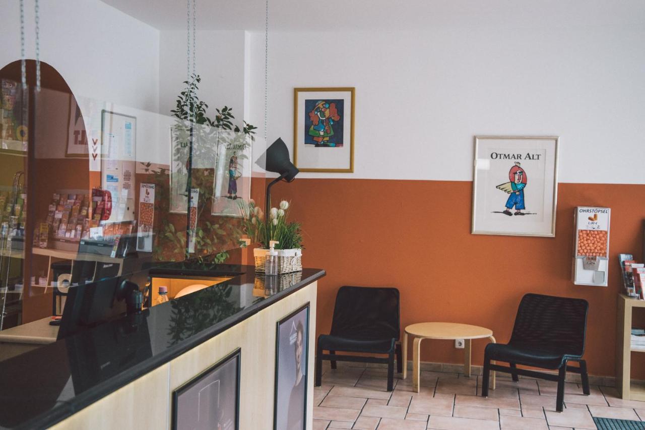Happy Hotel Берлін Екстер'єр фото